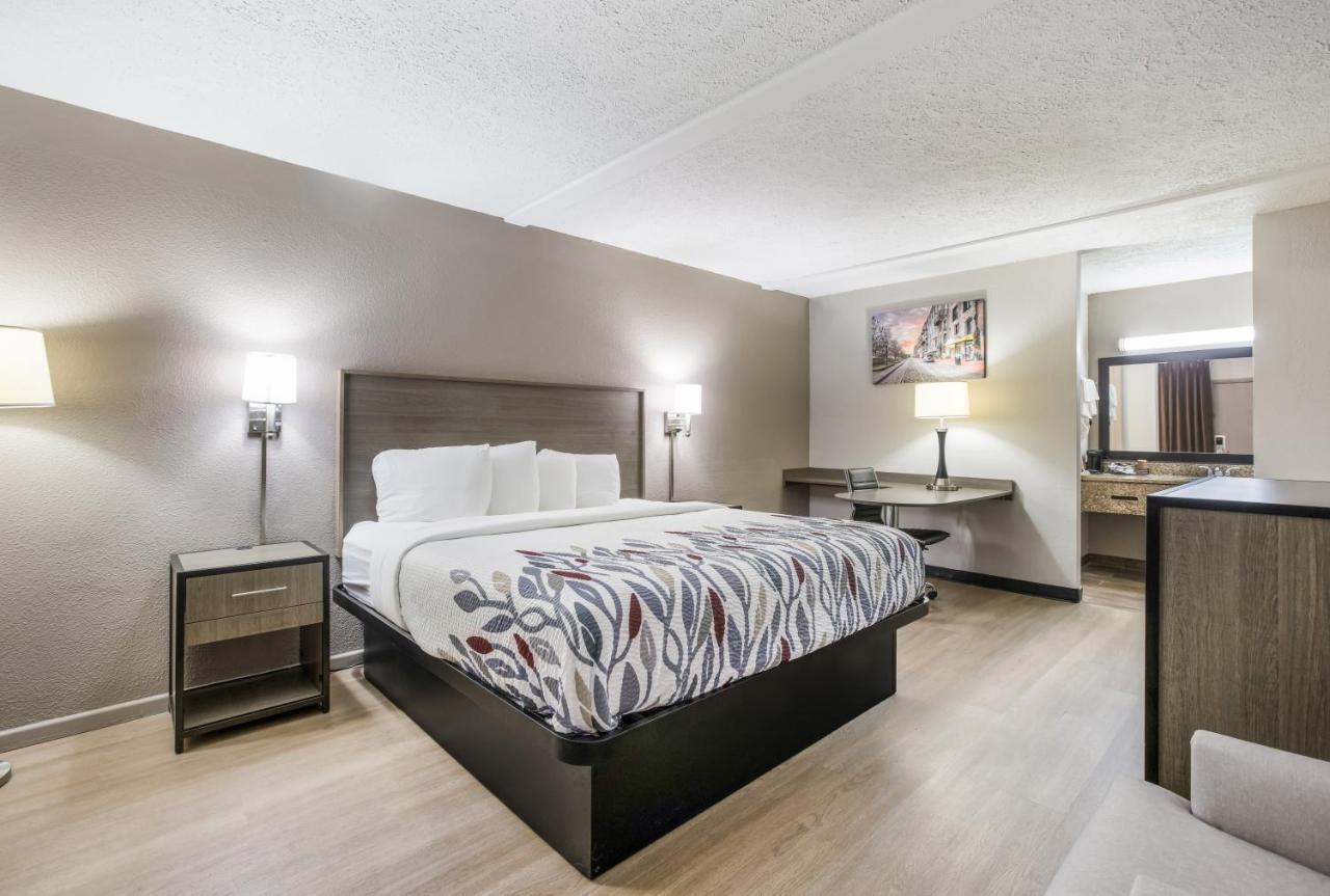 Red Roof Inn Savannah - Richmond Hill I-95 Ngoại thất bức ảnh