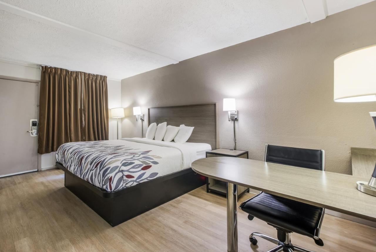Red Roof Inn Savannah - Richmond Hill I-95 Ngoại thất bức ảnh