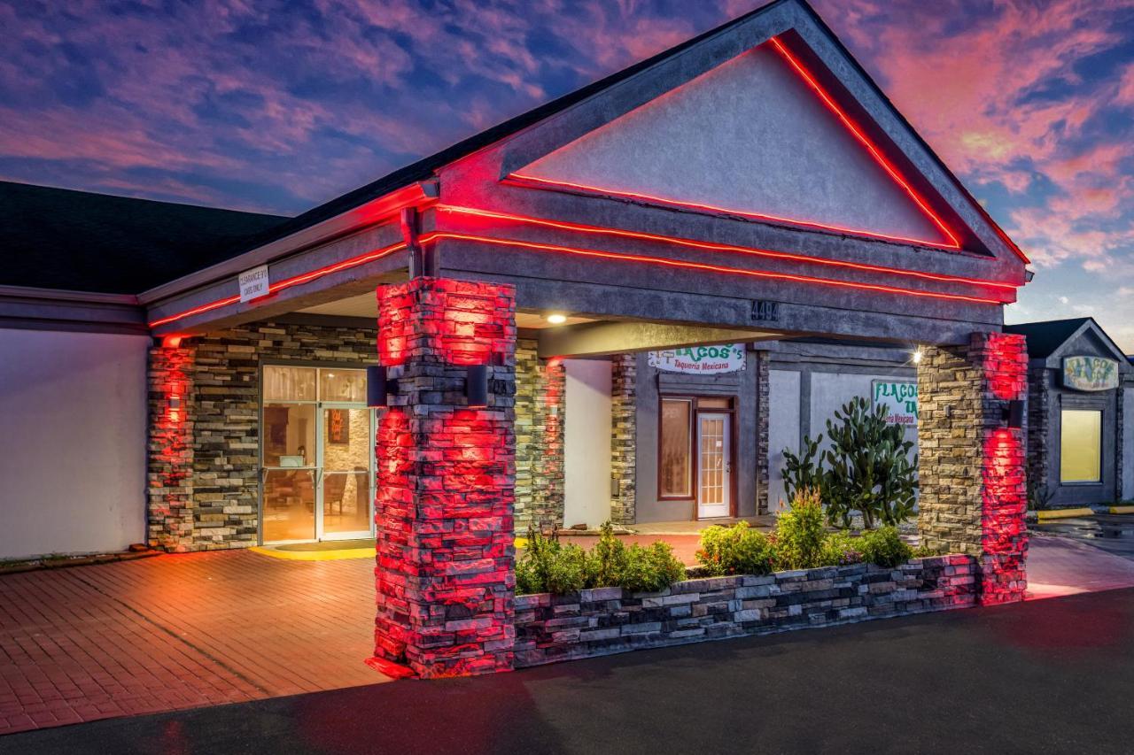 Red Roof Inn Savannah - Richmond Hill I-95 Ngoại thất bức ảnh